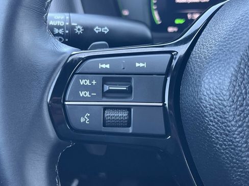 Certified 2025 Honda Civic Sport Touring image 9