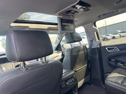 Used 2019 GMC Yukon Denali w/ Denali Ultimate Package image 29