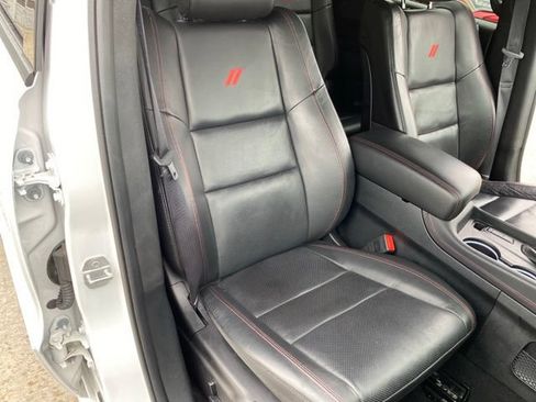 Used 2025 Dodge Durango R/T w/ Blacktop Package AWD/4WD image 40
