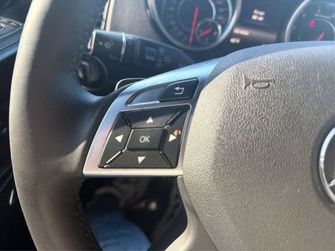 Used 2016 Mercedes-Benz G 63 AMG 4MATIC image 32