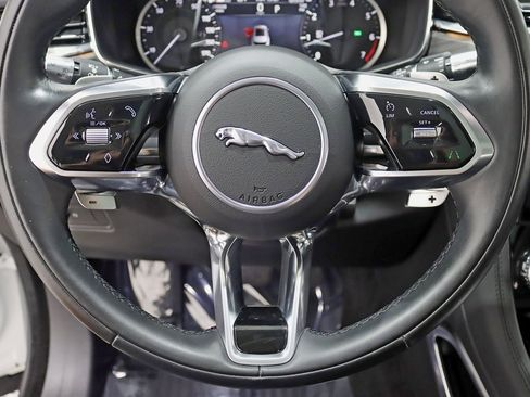 Used 2022 Jaguar F-PACE S image 14