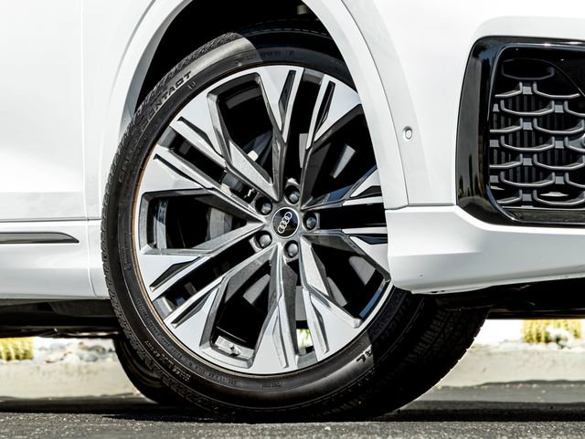 Used 2026 Audi Q8 Premium Plus AWD/4WD image 6