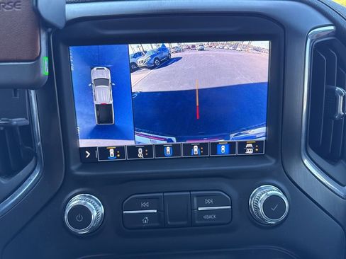 Used 2021 GMC Sierra 2500 AT4 w/ AT4 Premium Plus Package image 32