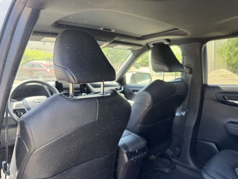 Used 2023 Toyota Highlander XSE AWD/4WD image 23