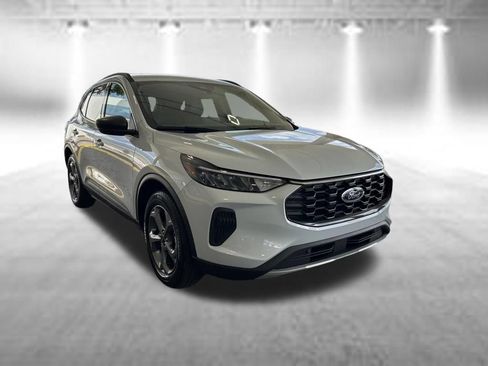 Certified 2026 Ford Escape ST-Line FWD image 2