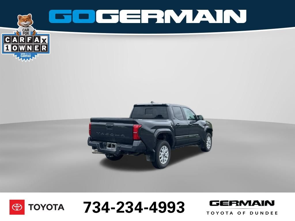 Used 2025 Toyota Tacoma SR5 AWD/4WD image 7