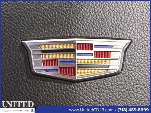 Used 2019 Cadillac Escalade ESV Luxury image 26