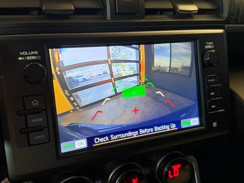 Used 2022 Toyota GR86 Premium image 13