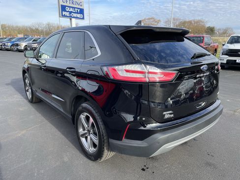 Used 2024 Ford Edge SEL w/ Convenience Package image 3
