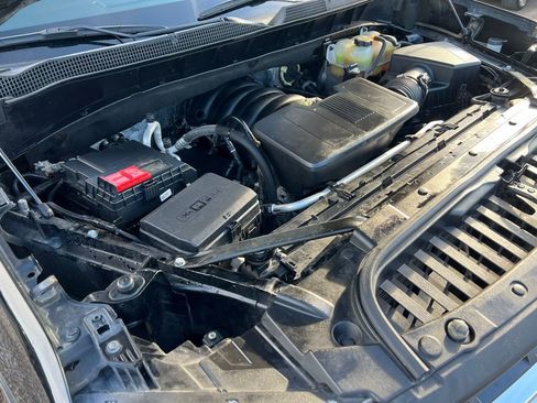 Used 2021 Chevrolet Silverado 1500 LT image 41