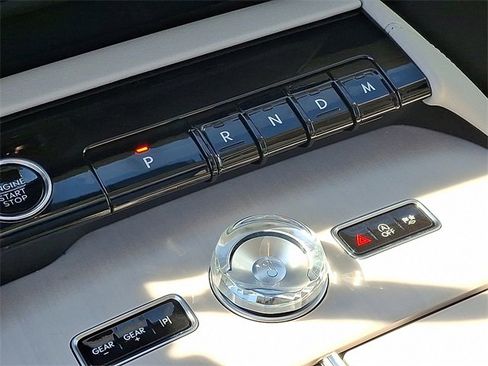 New 2025 Lincoln Navigator Reserve image 7