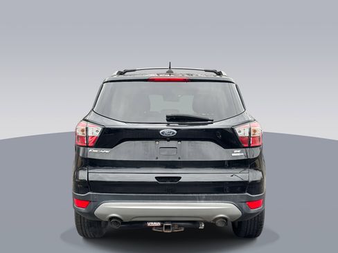 Used 2018 Ford Escape SE w/ SE Sync 3 Package image 3