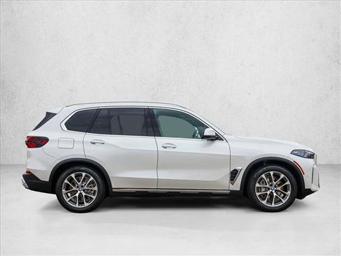 Certified 2025 BMW X5 xDrive50e w/ Parking Assistance Package image 4