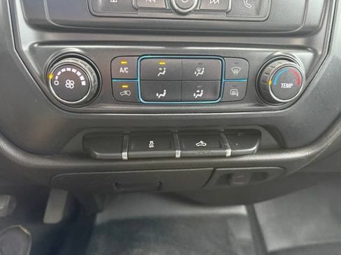 Used 2018 Chevrolet Silverado 1500 Custom RWD image 26