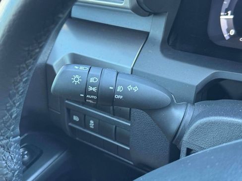 Used 2024 Toyota Tacoma TRD Off-Road AWD/4WD image 22