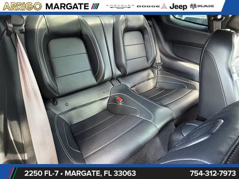 Used 2021 Ford Mustang Shelby GT500 w/ Technology Package RWD image 13