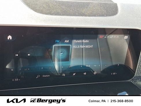 Used 2020 Mercedes-Benz GLB 250 4MATIC image 19