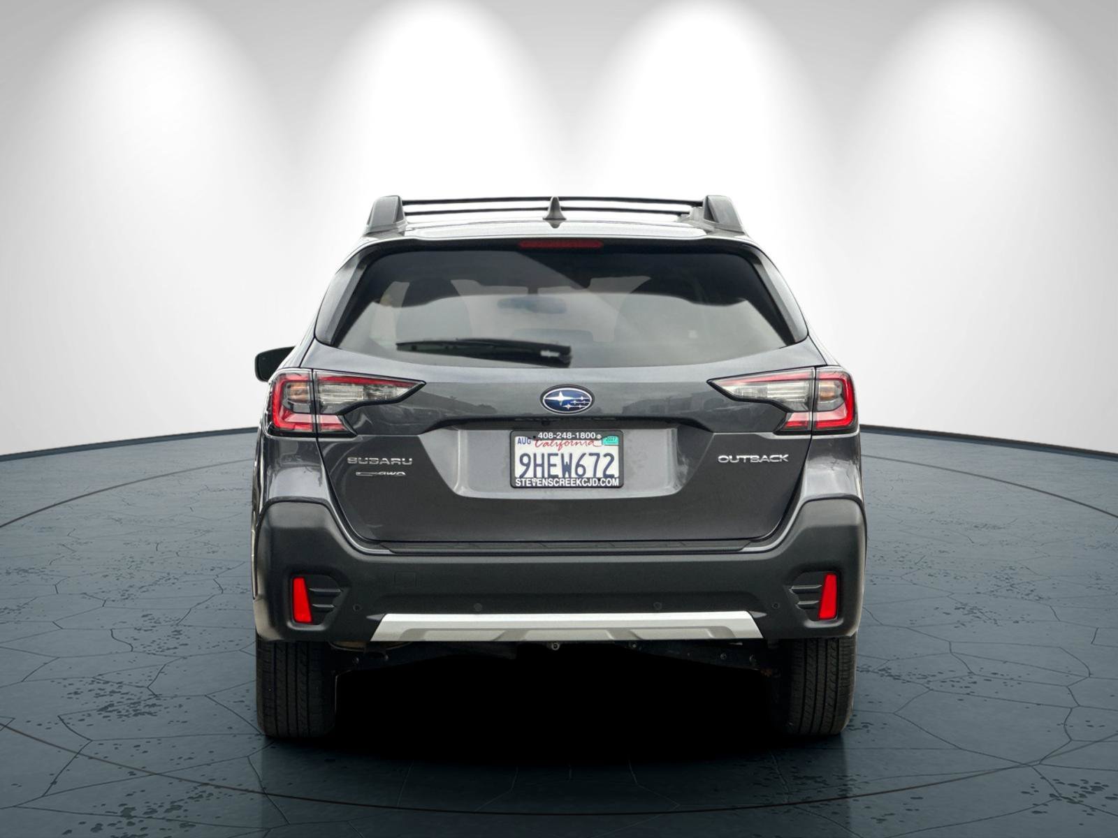 Used 2022 Subaru Outback Limited AWD/4WD image 5