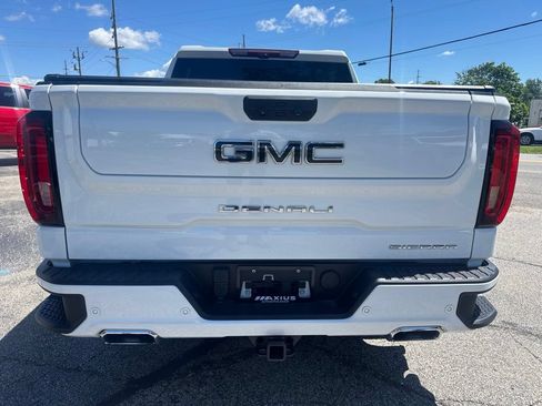 Used 2024 GMC Sierra 1500 Denali w/ Technology Package AWD/4WD image 6