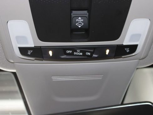 Used 2024 Honda CR-V EX-L image 42