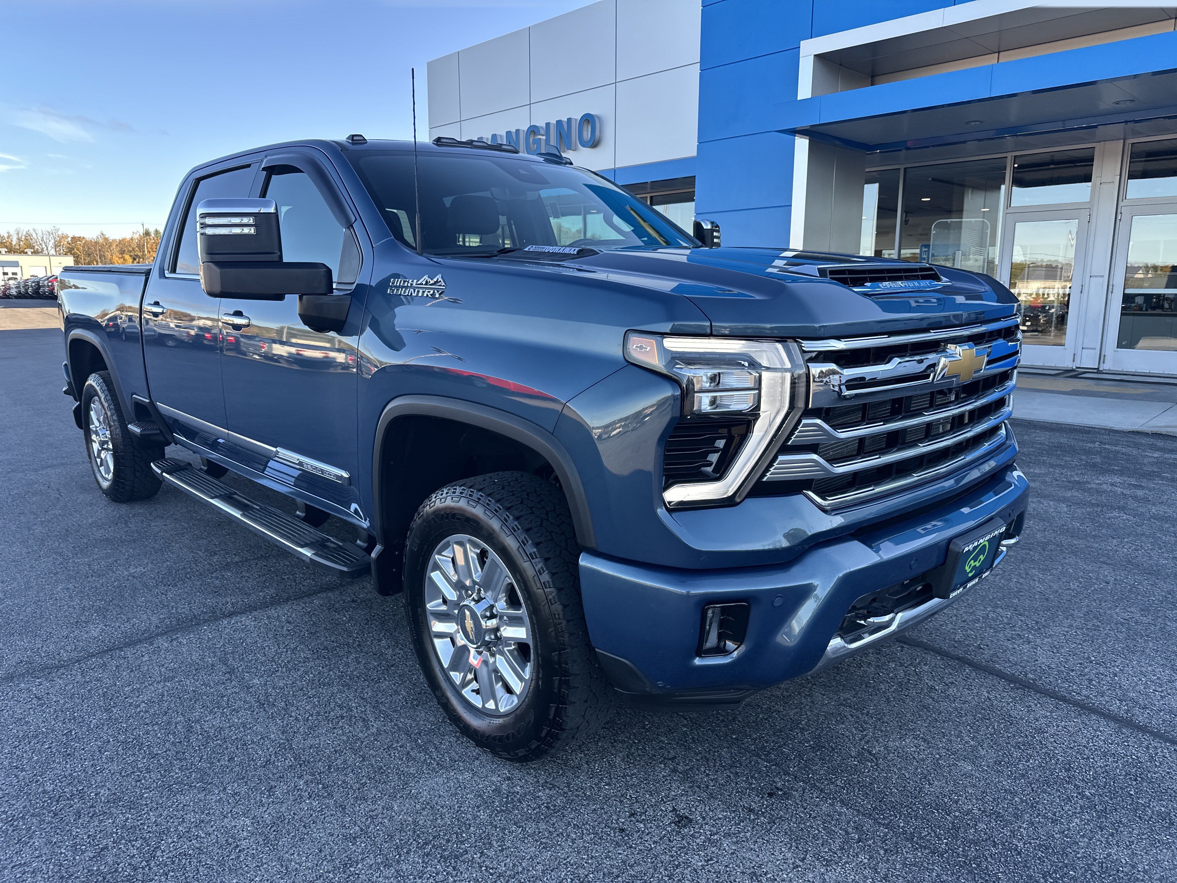 Certified 2024 Chevrolet Silverado 2500 High Country w/ High Country Premium Package AWD/4WD image 2