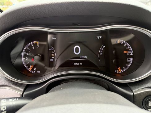 Used 2018 Jeep Grand Cherokee Limited w/ Luxury Group II image 16