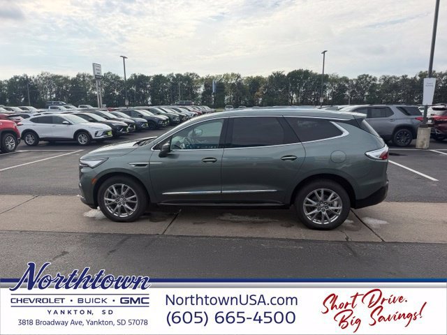Used 2024 Buick Enclave Essence w/ Experience Buick Package AWD/4WD image 13