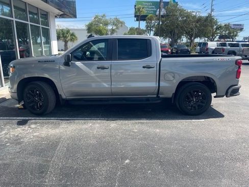 Used 2024 Chevrolet Silverado 1500 Custom AWD/4WD image 2