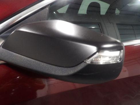 Used 2016 Chevrolet Malibu LT FWD image 7