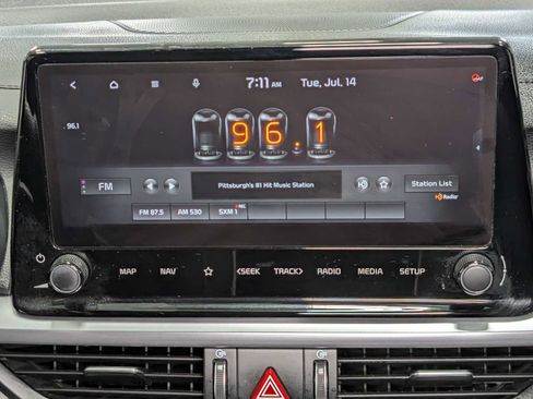 Used 2022 Kia Forte GT-Line w/ GT-Line Technology Package FWD image 18