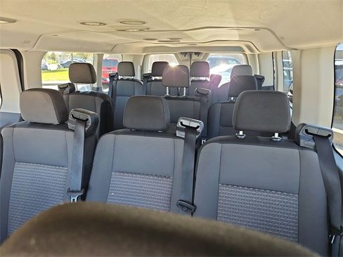 Used 2023 Ford Transit 350 XLT image 21