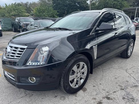 Used 2014 Cadillac SRX Luxury w/ Driver Awareness Package image 2