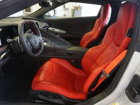 Used 2024 Chevrolet Corvette Stingray Convertible w/ 1LT image 18