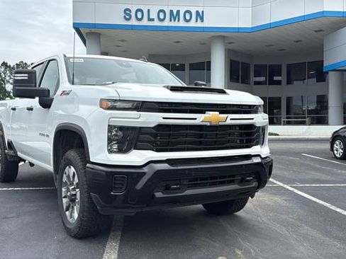 New 2026 Chevrolet Silverado 2500 Custom w/ Custom Value Package AWD/4WD image 1