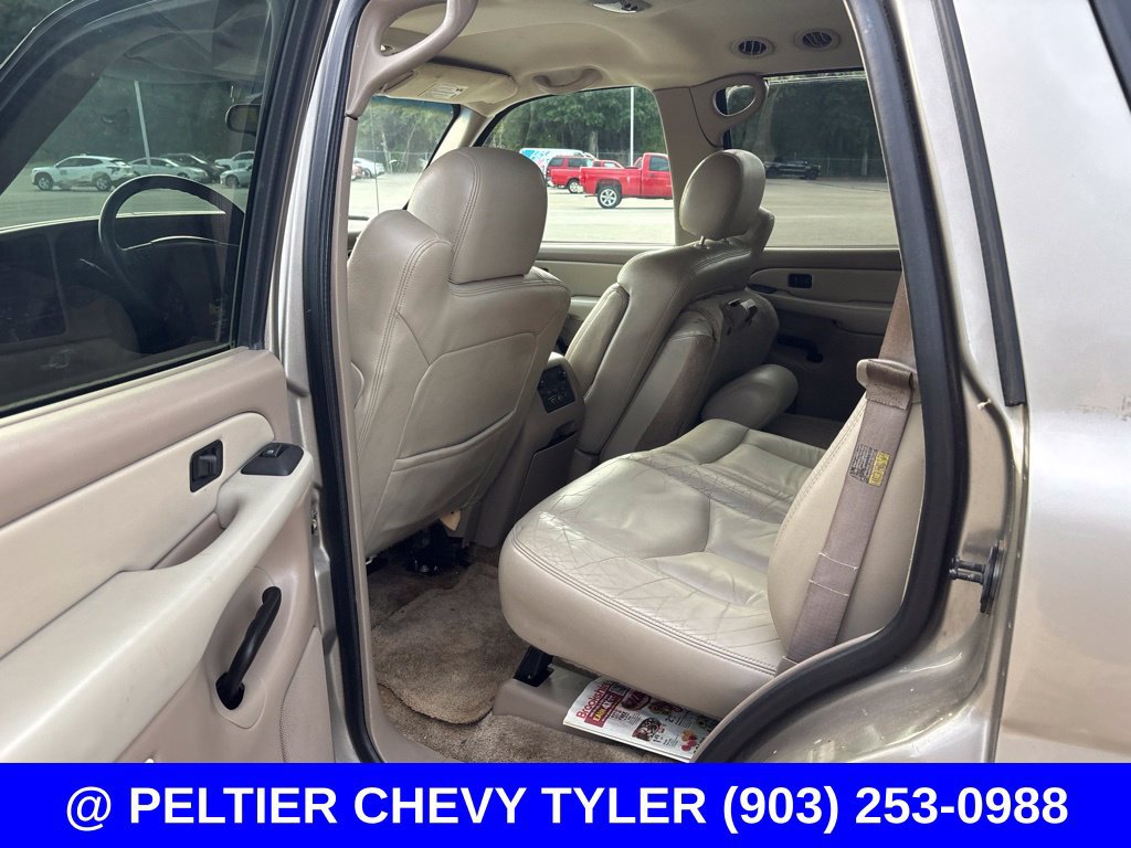 Used 2003 Chevrolet Tahoe LT RWD image 18
