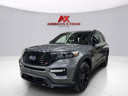 Used 2022 Ford Explorer ST w/ Equipment Group 401A AWD/4WD image 2