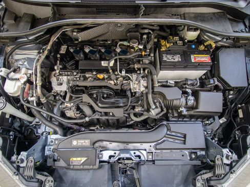 Used 2022 Toyota Corolla Cross L FWD image 38