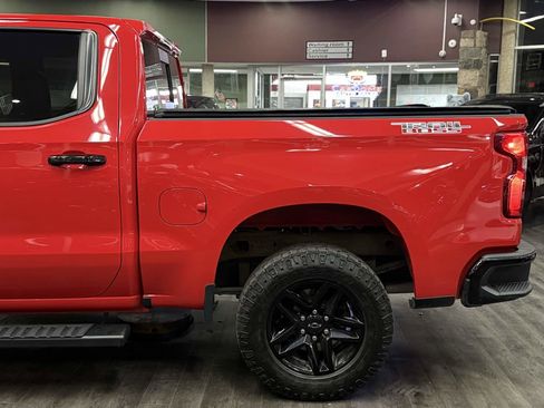 Used 2020 Chevrolet Silverado 1500 LT Trail Boss image 9