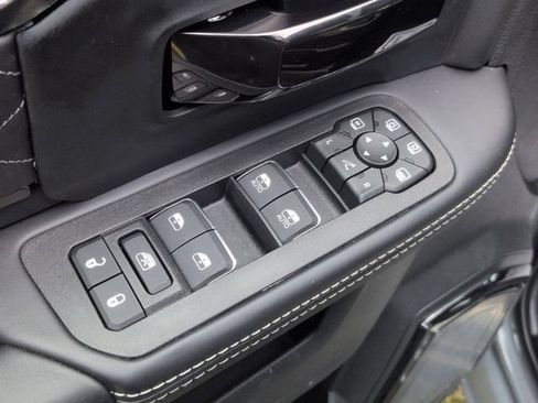 New 2026 RAM 3500 Limited AWD/4WD image 12
