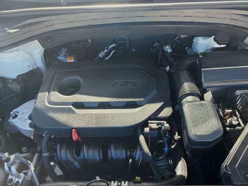 Used 2019 Hyundai Santa Fe SEL image 33