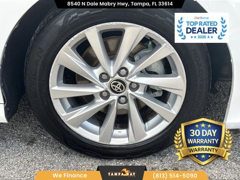 Used 2021 Toyota Camry LE FWD image 29