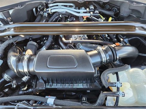 Used 2023 Ford Explorer Platinum w/ Technology Package image 31