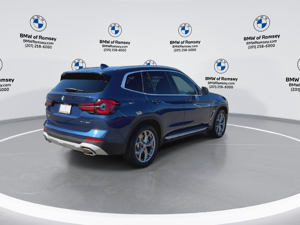 Used 2024 BMW X3 xDrive30i w/ Premium Package AWD/4WD image 8