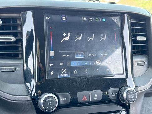 Used 2022 RAM 2500 Tradesman AWD/4WD image 16