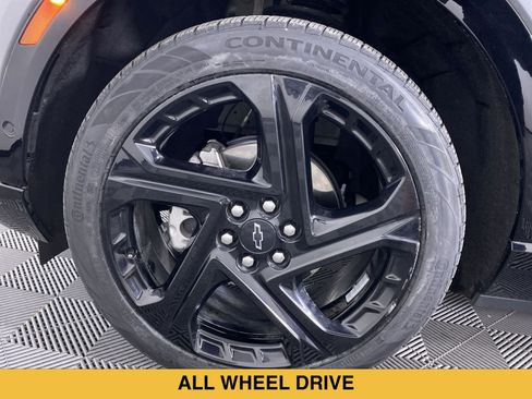 Certified 2024 Chevrolet Equinox EV RS AWD/4WD image 14