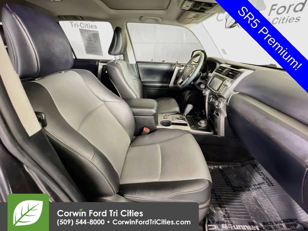 Used 2018 Toyota 4Runner SR5 Premium AWD/4WD image 17