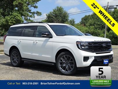 New 2026 Ford Expedition Platinum w/ Stealth Appearance Package
