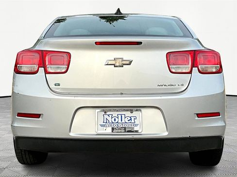 Used 2016 Chevrolet Malibu LS image 4