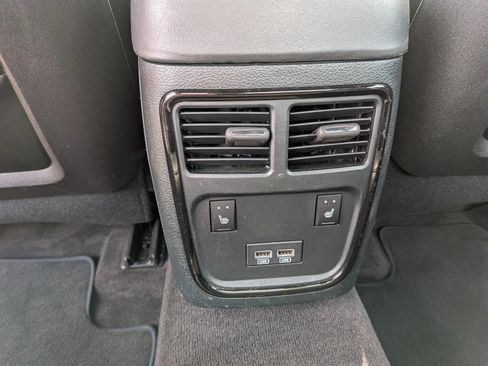 Used 2017 Dodge Charger R/T w/ Plus Group RWD image 38