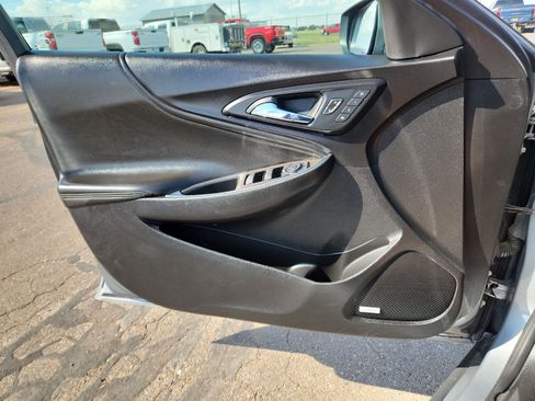 Used 2024 Chevrolet Malibu LT image 12